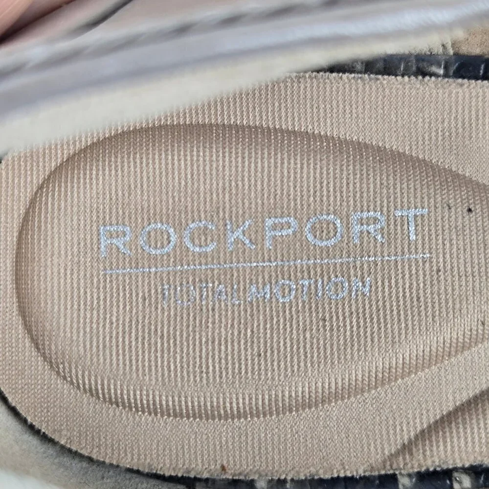 Rockport Women's Size 10 Dover Grey Aniumal Print Slip On Leather Loafer